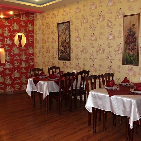 Pekin Hotel Temirtau Bagian luar foto
