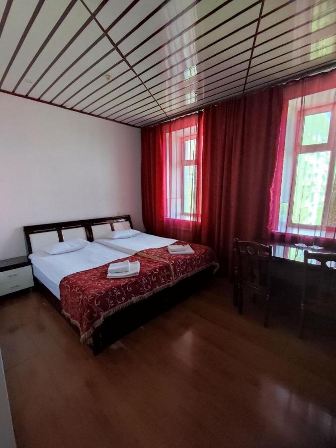 Pekin Hotel Temirtau Bagian luar foto