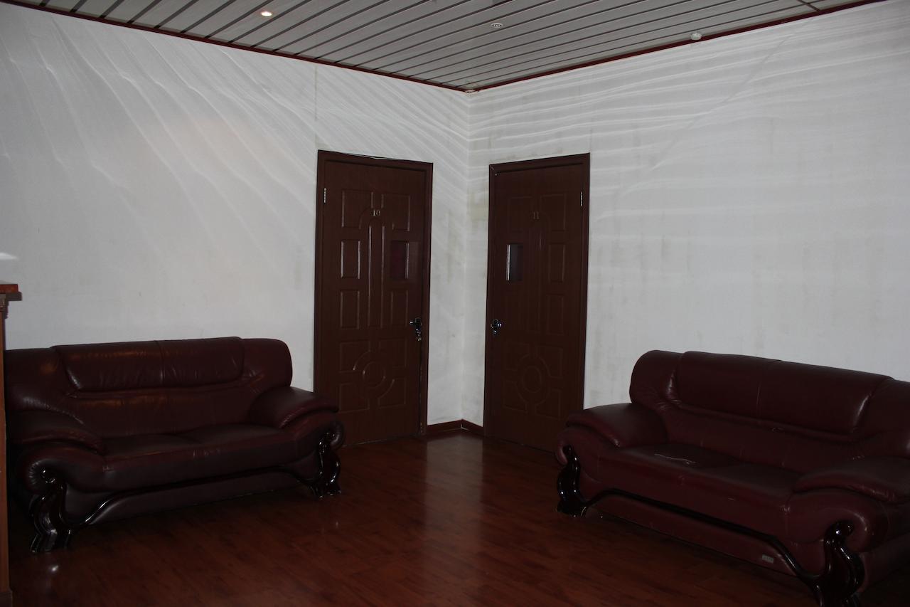 Pekin Hotel Temirtau Bagian luar foto